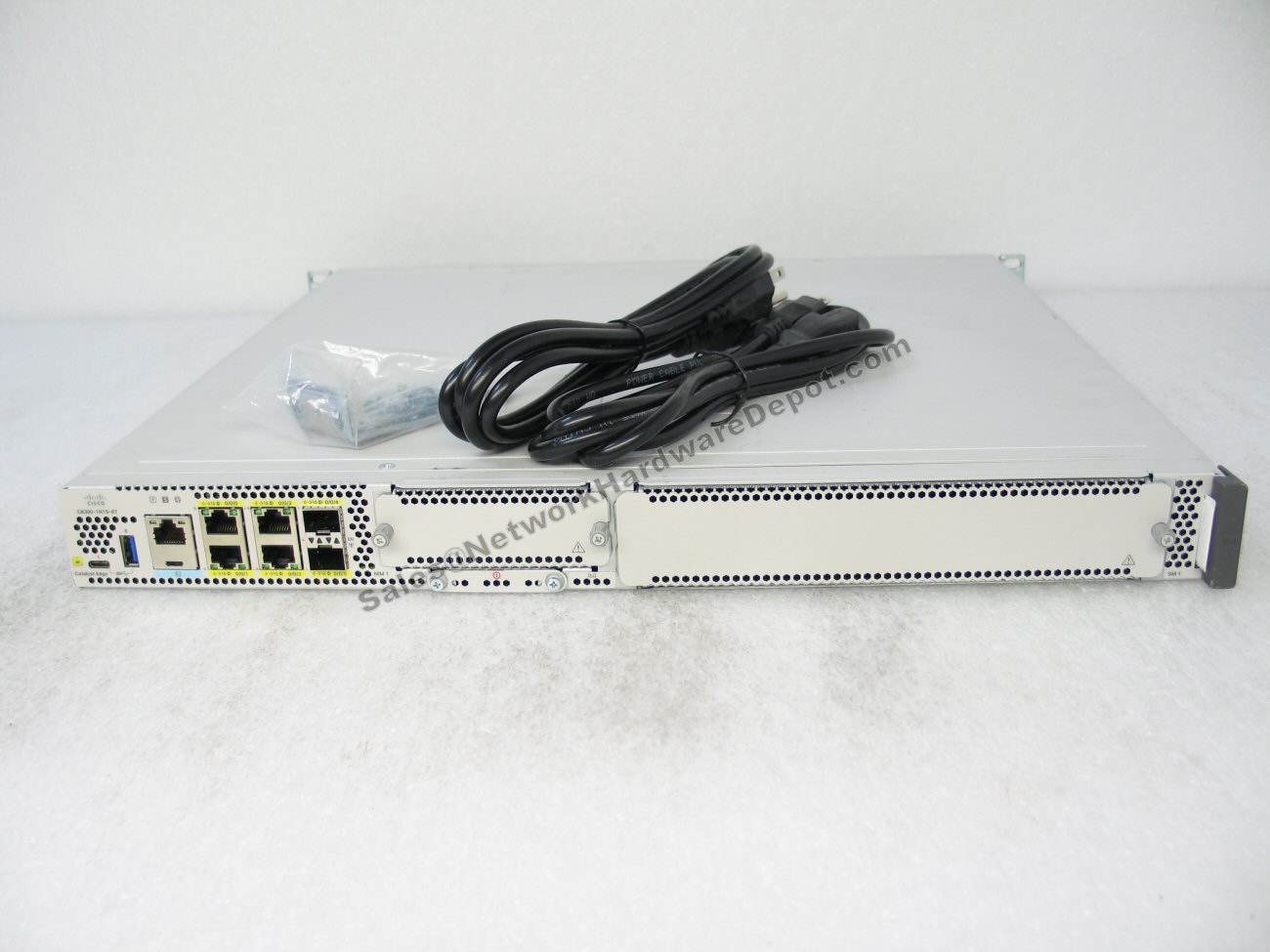 Cisco C8300-1N1S-6T Catalyst 8300 Edge Series Router Dual AC - 1